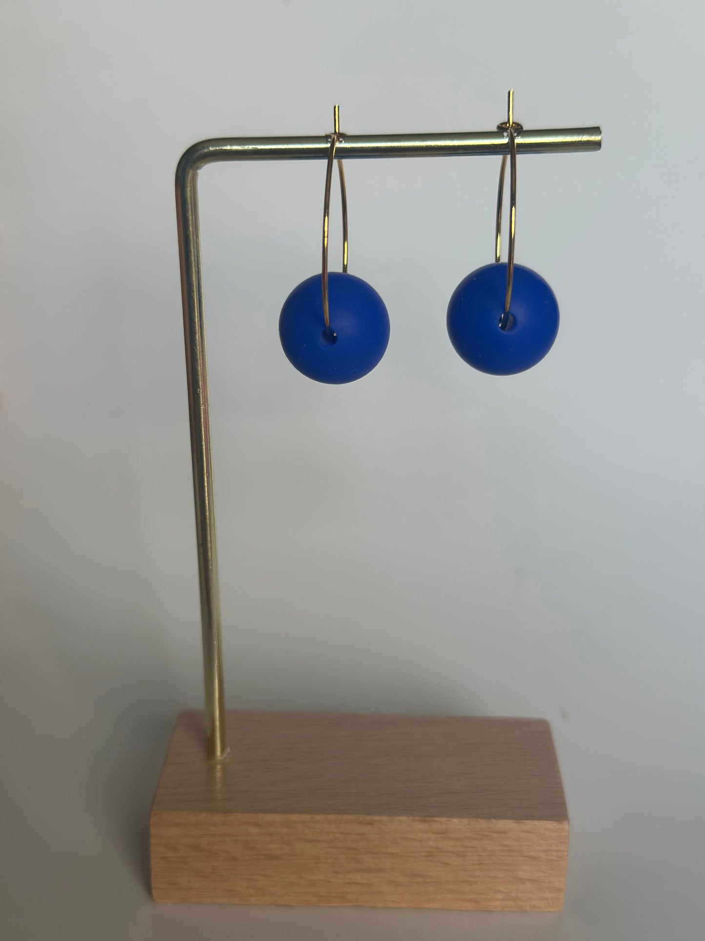 The Helen Gold Hoop (Small)